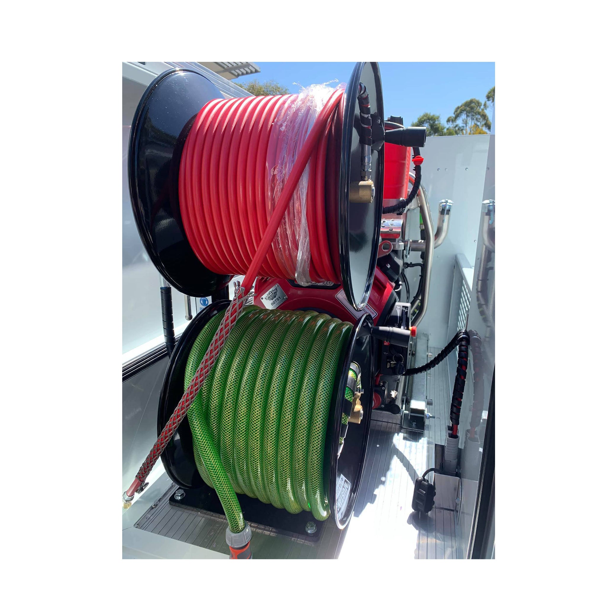 Double Stacked Hose Reel with Hoses 5/16